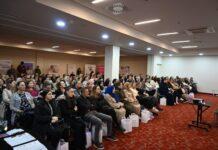 Edukativna konferencija za trudnice „Naše putovanje počinje“ održana u prepunoj Kongresnoj sali Hotela Zenica